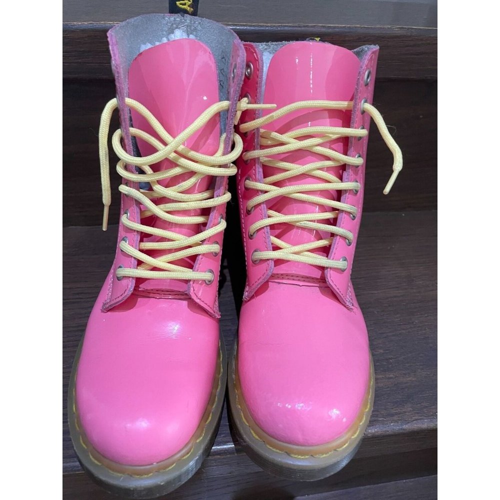Rare Dr. Martens 1460 W bubble gum pink yellow Patent Lamper Boots Size 7L